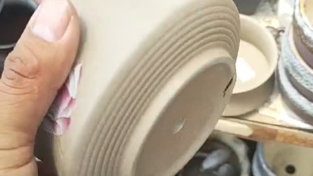 Round mouth lotus ceramics