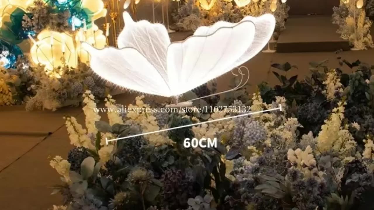 Wedding Ceiling Light Butterflies LED Lace Lamp Romantic Creative Hanging