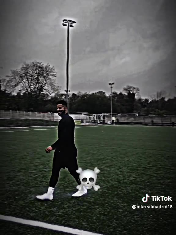 football slills GOAT