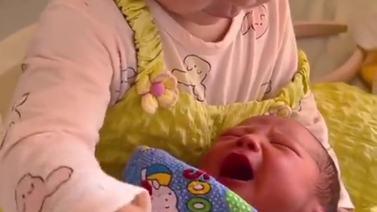 Cuteness Overload: Funniest Babies Compilation"