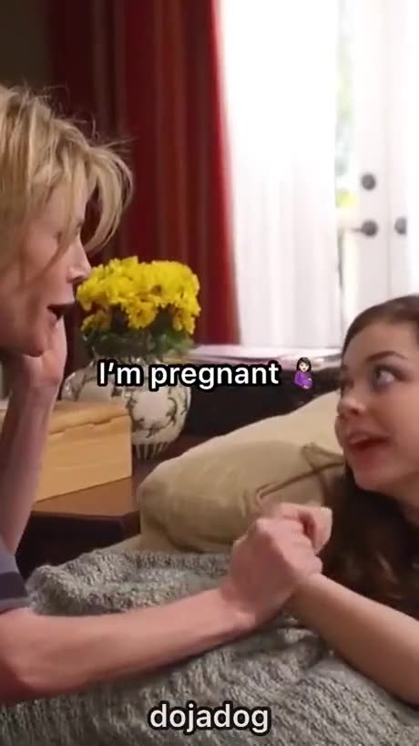 Sitcom Shorts: Ignoring the Wife! #funny_clips #funnyshorts #gametime