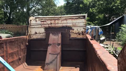 Cutting Off Headliner