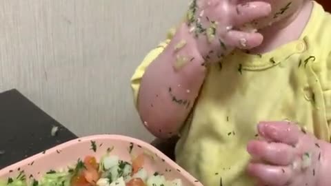 Cute Baby Madee The Most Messy Dinner Food