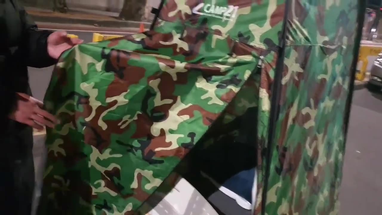 20200110_V3_S04(02dtqDSuWNY)법원에서 추운겨울에 잠을 여기서 자지마라! 대신 다른데서 자라고요_