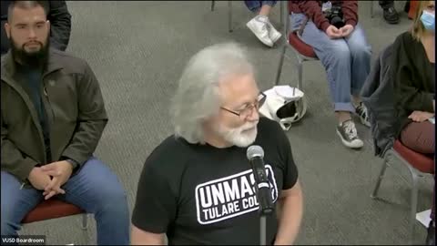 Public Praying for School Board