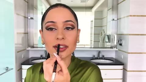 Euphoria’s Alexa Demie Shares Her ’90s Glam Tutorial _ Beauty Secrets _ Vogue