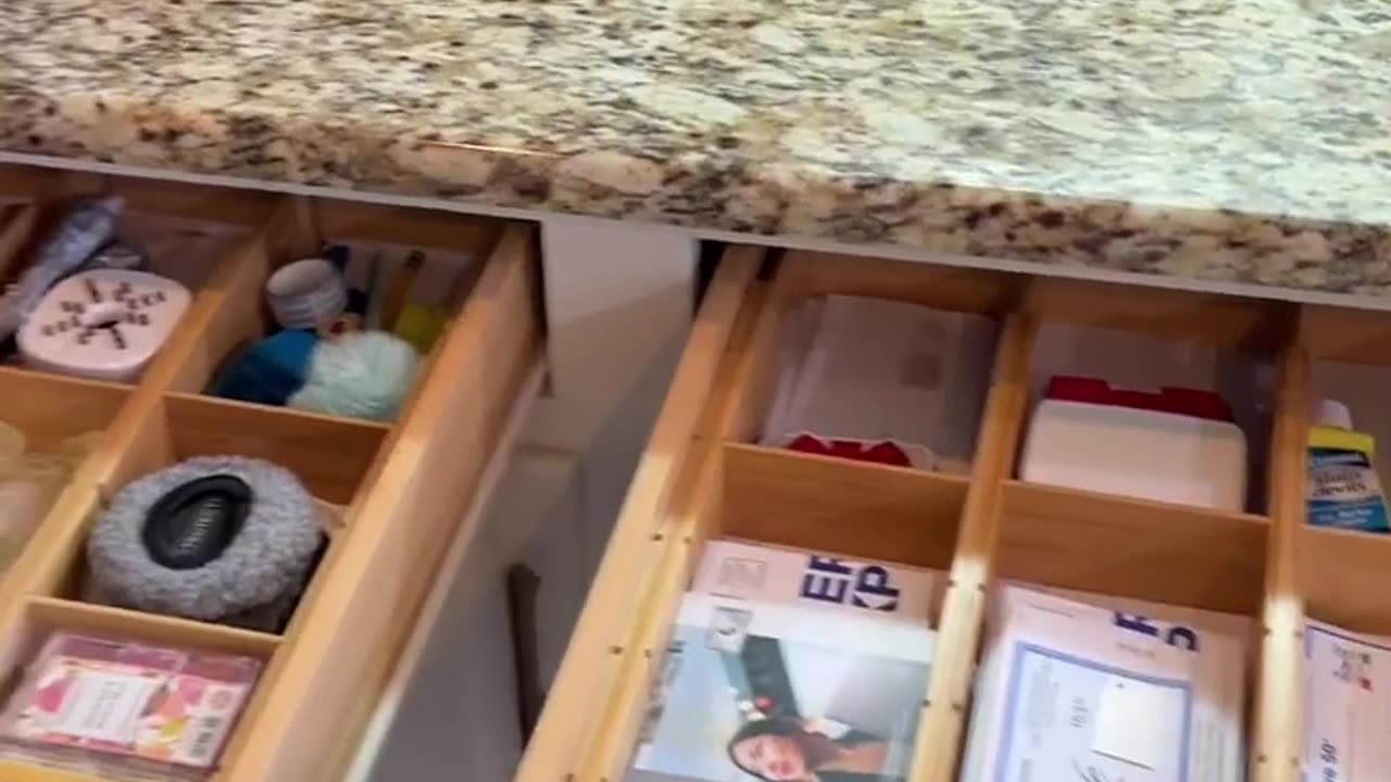 Customize your drawer organization with SpaceAid adjustable kitchen drawer dividers!