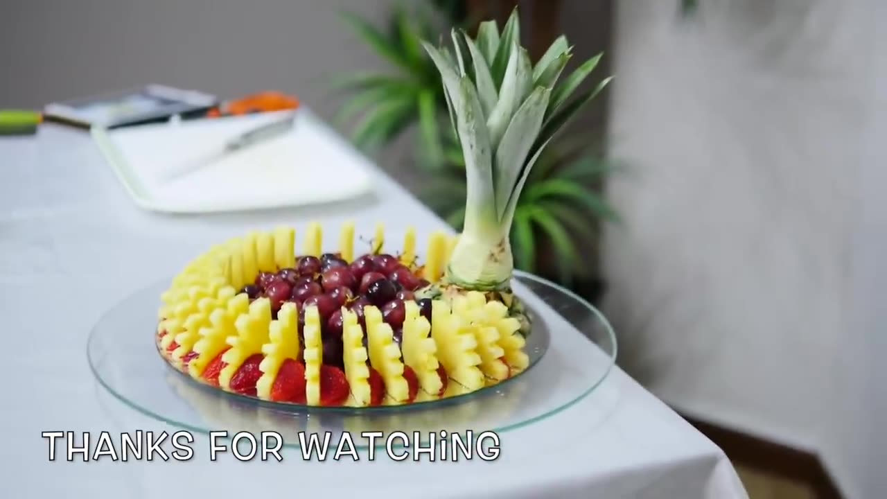 How to CUT FRUIT correctly for FRUIT CENTER PIECE