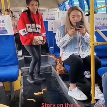 The Good Deeds are on the bus_Good People