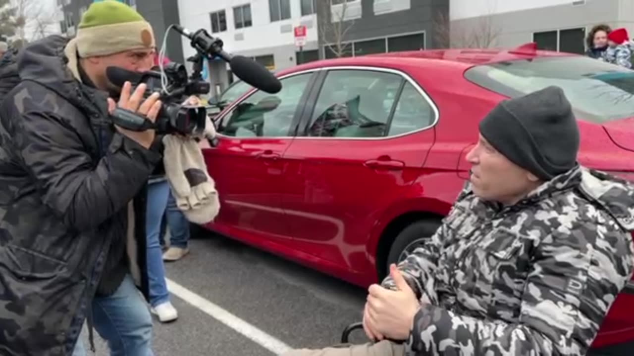 Texas Trucker Convoy Kicksmoff from Virginia Beach!