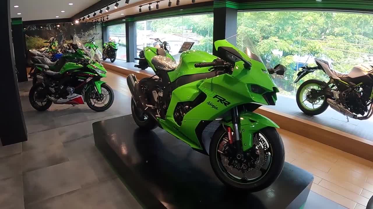 Murang Sports Bike | Kawasaki Leisure Bikes