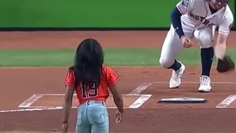 Simone Biles First Pitch Was Incredible