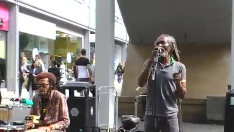 Manchester Life : Reggae music on market street