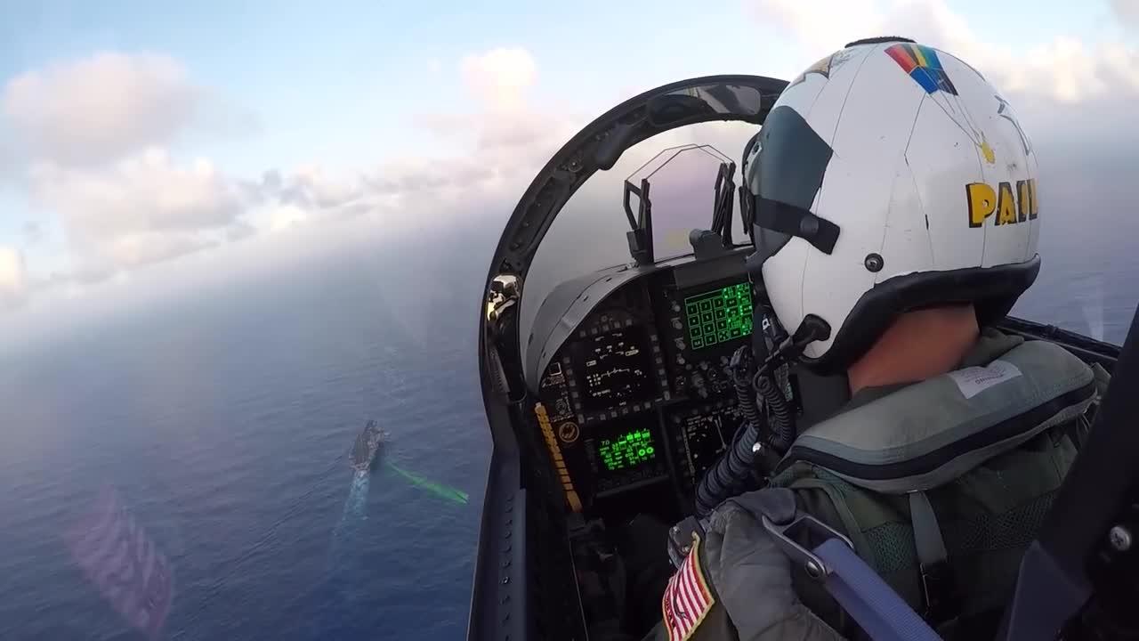 😏 Pinky Recovery-EA-18G Growler Cockpit View - Low Holding to the Spin Pattern to the Overhead-2