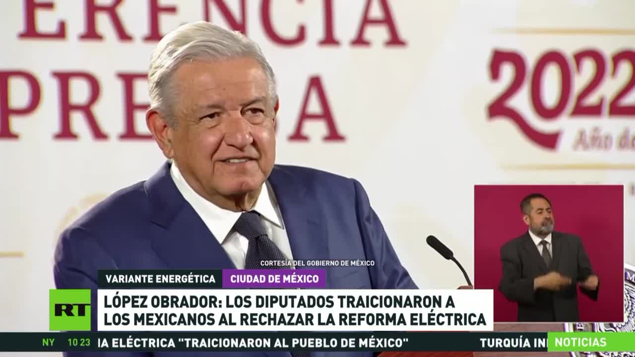 López Obrador:"È stato commesso un atto di tradimento del Messico" "Invece di difendere gli interessi del popolo,della Nazione,invece di difendere il pubblico,sono diventati difensori espliciti di società straniere dedite a rubare