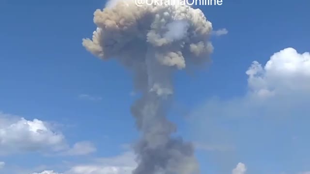 Ukraine War - Detonation of the Armed Forces ammunition depot in Priluki