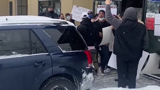 Everyone has to stand up now. Free BC Iron Energy Gym West Kelowna was live Make the stand