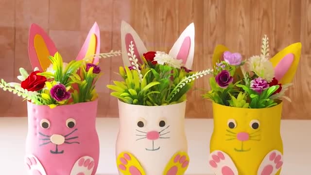 Convert Plastic Bottles Into Beautiful Flower Pots