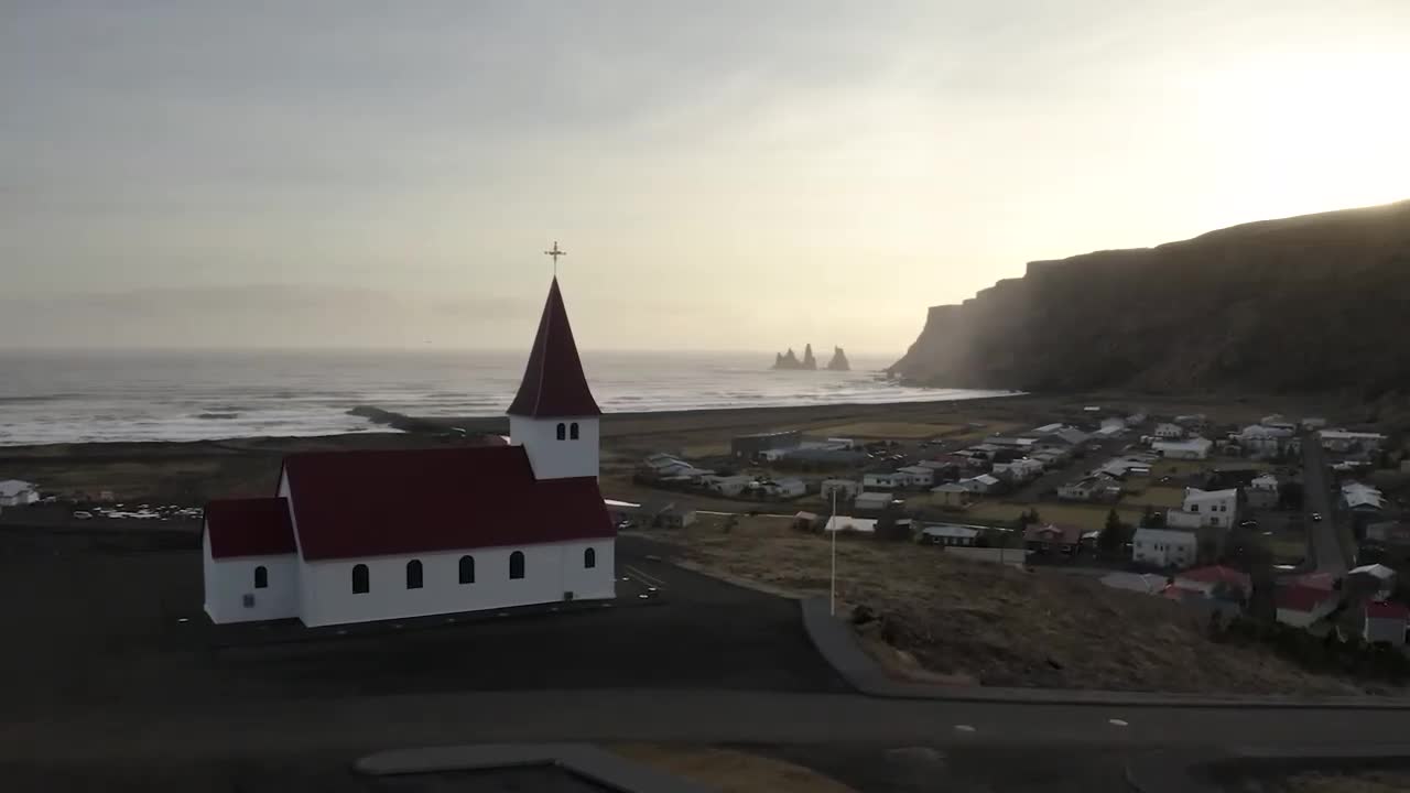 ICELAND 🇮🇸 // DRONE VIDEO