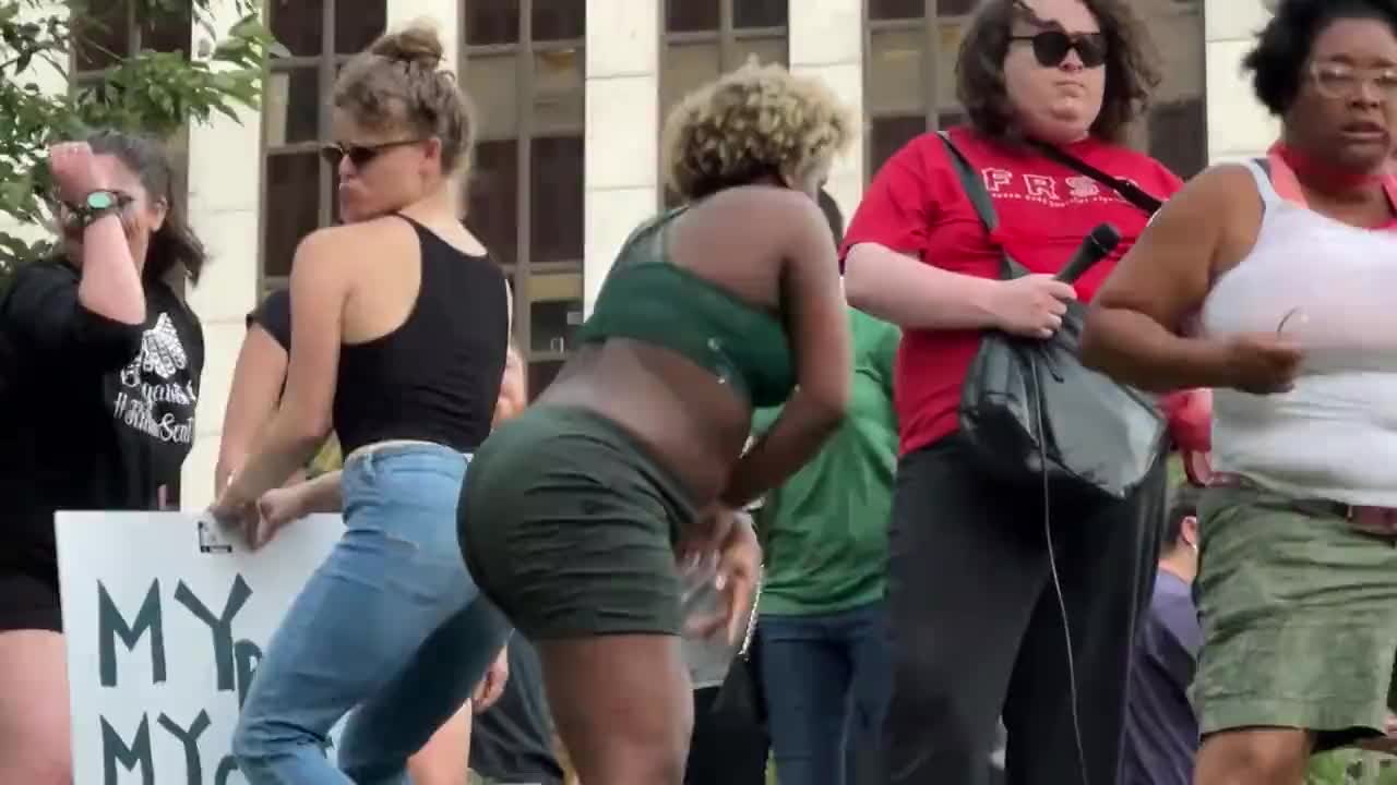 Do Better Texas Women…Twerking for Abortions!?!