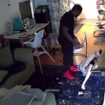 Video emerges of former NY Jets running back Zac Stacy viciously attacking his ex-girlfriend