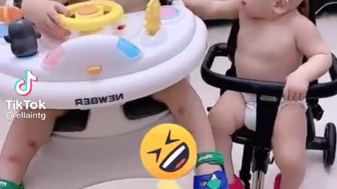 Siblings be like