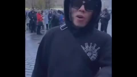6ix9ine says "f**k Britney Ginger" while in Russia after Americans gave been advised against it