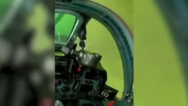 Ukrainian fighter jets in death - defying game of car -and- mouse with Russia