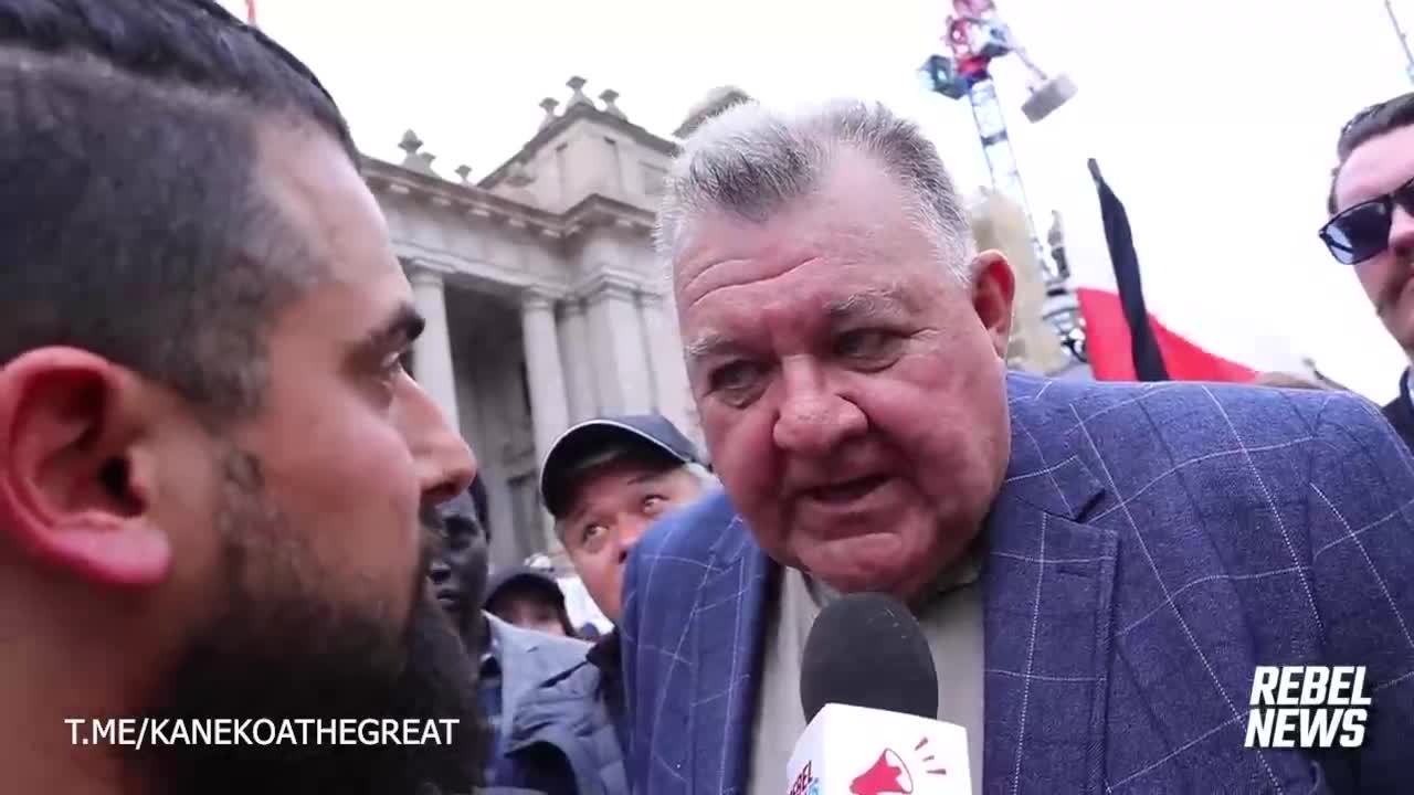 Craig Kelly Speaks At Melbourne Protest Against Covid Tyranny