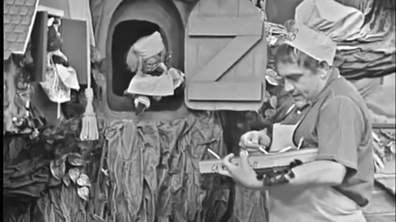 MisteRoger's Neighborhood #056 - Monday 6th of May 1968 (NET)