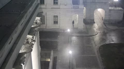 0951USCSRFEastRoof_2021-01-05_18h20min00s863ms.mp4