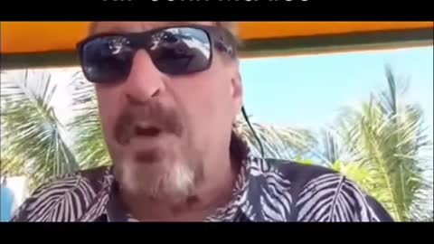 In questo video John McAfee afferma “Se mi succede qualcosa, ho "dead man switches" dappertutto.💥💥💥 🐸🍿