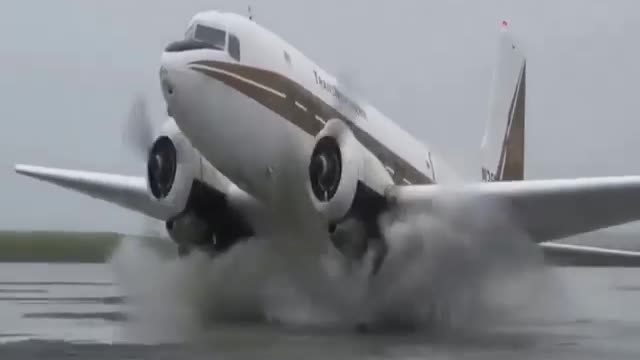 Helicopter and airplane ✈️ crash and accident catch on camera