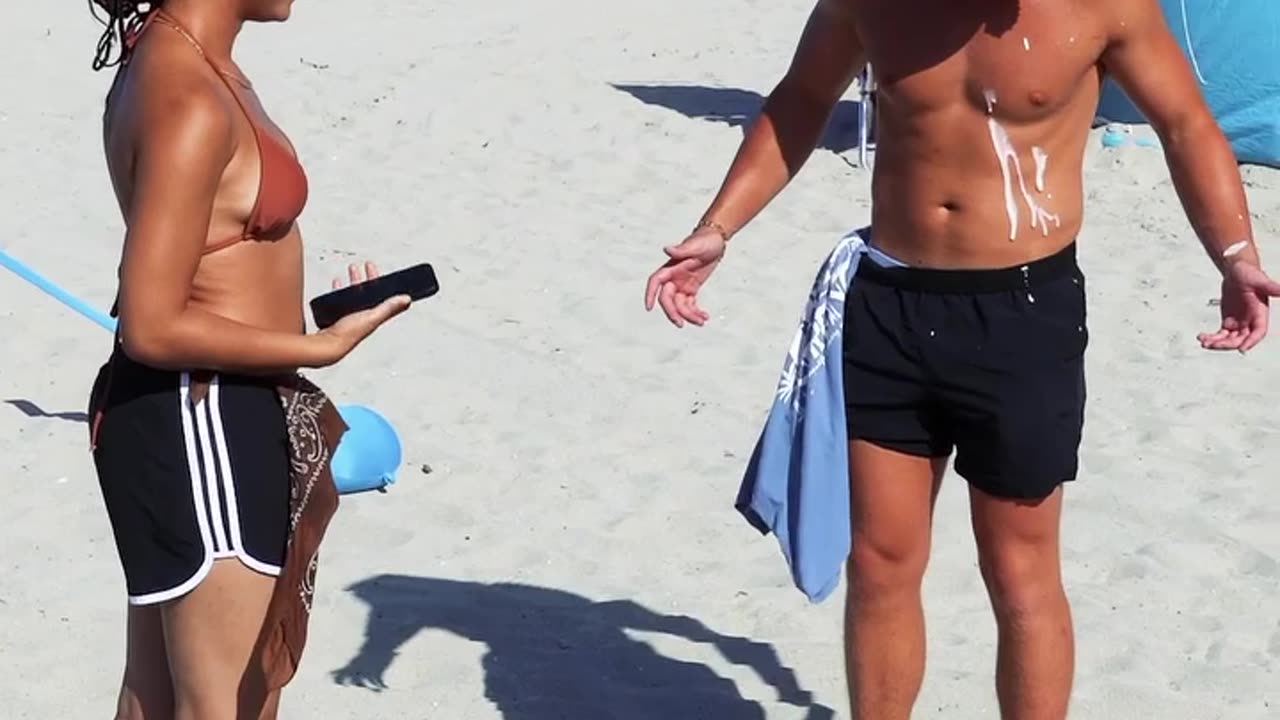 Prank gone rong on beach girl