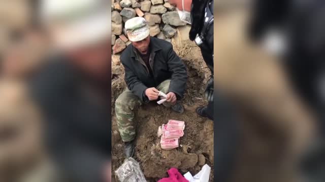 Man Digs Up Garden To Find Buried 7K GBP