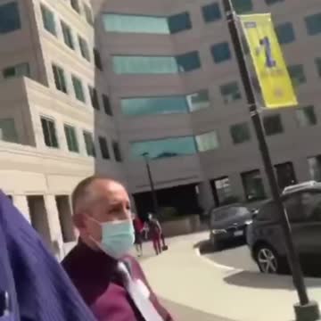 SANTA MONICA, CALIFORNIA: Congrats to this doctor for standing for his Freedoms