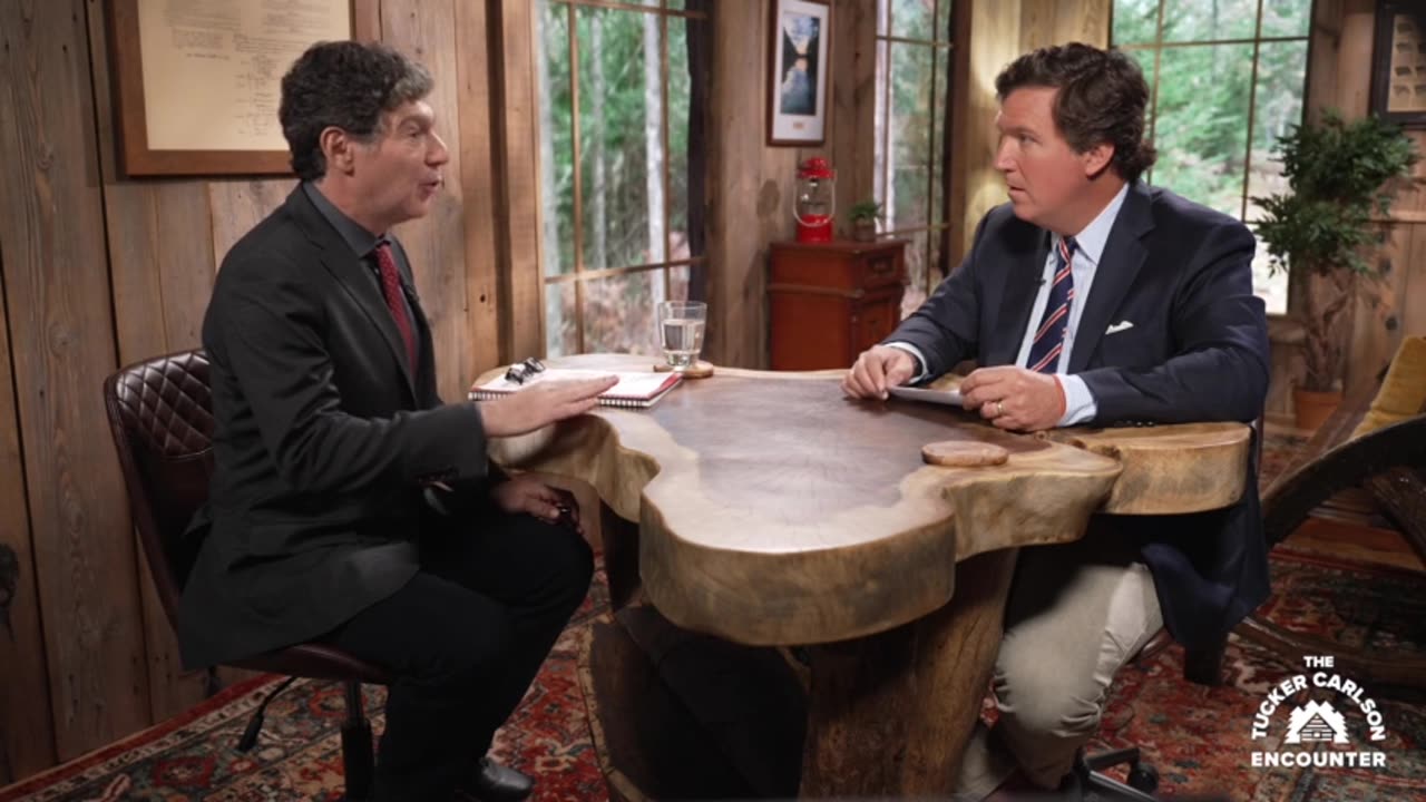 Tucker Carlson interviews biologist Bret Weinstein Ph.D