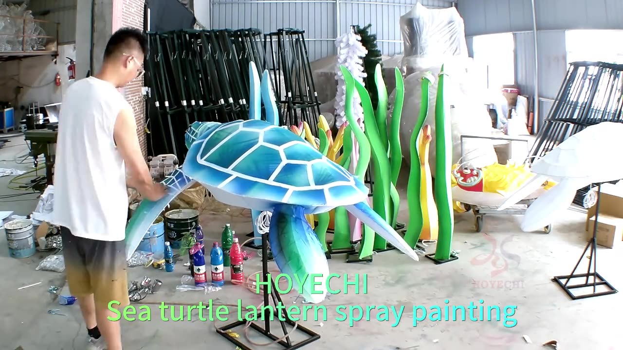 Spray painting turtle lantern lights #Hoyechi