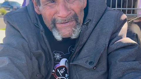 Millionaire blessed homeless who has been on streets for 20 years