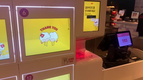 Korean movie theater take-out system is like the future