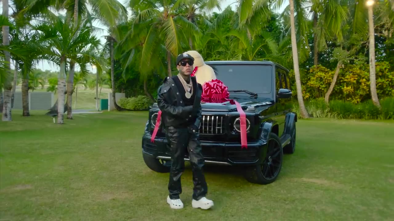 6ix9ine-Pa Ti (feat yailin La Mas VIRAL) Official