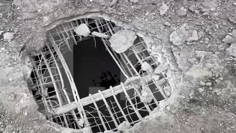 A lot of new holes appeared in the Antonovsky Bridge: Russian propagandists confirmed a new attack