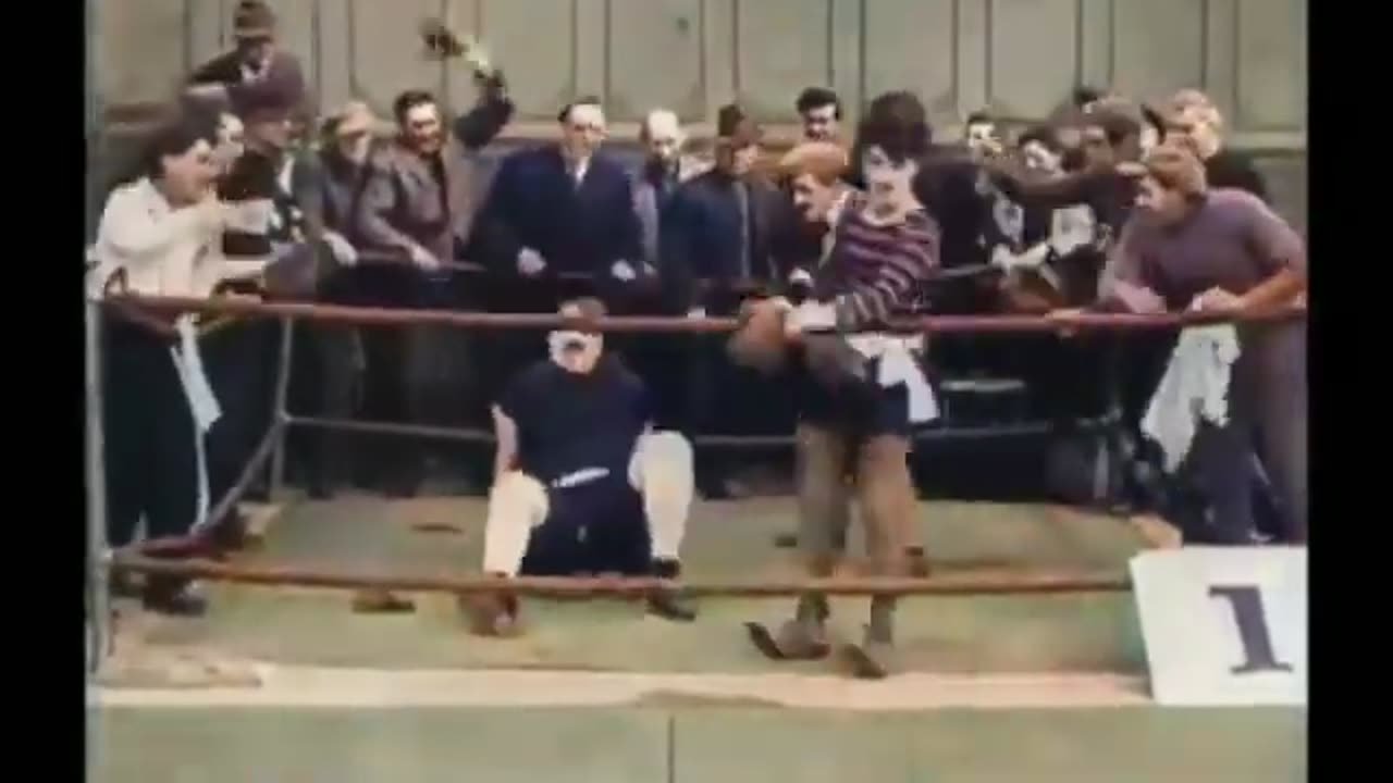 Charlie Chaplin The Champion comedy video;;: Charlie in boxing ring funny video