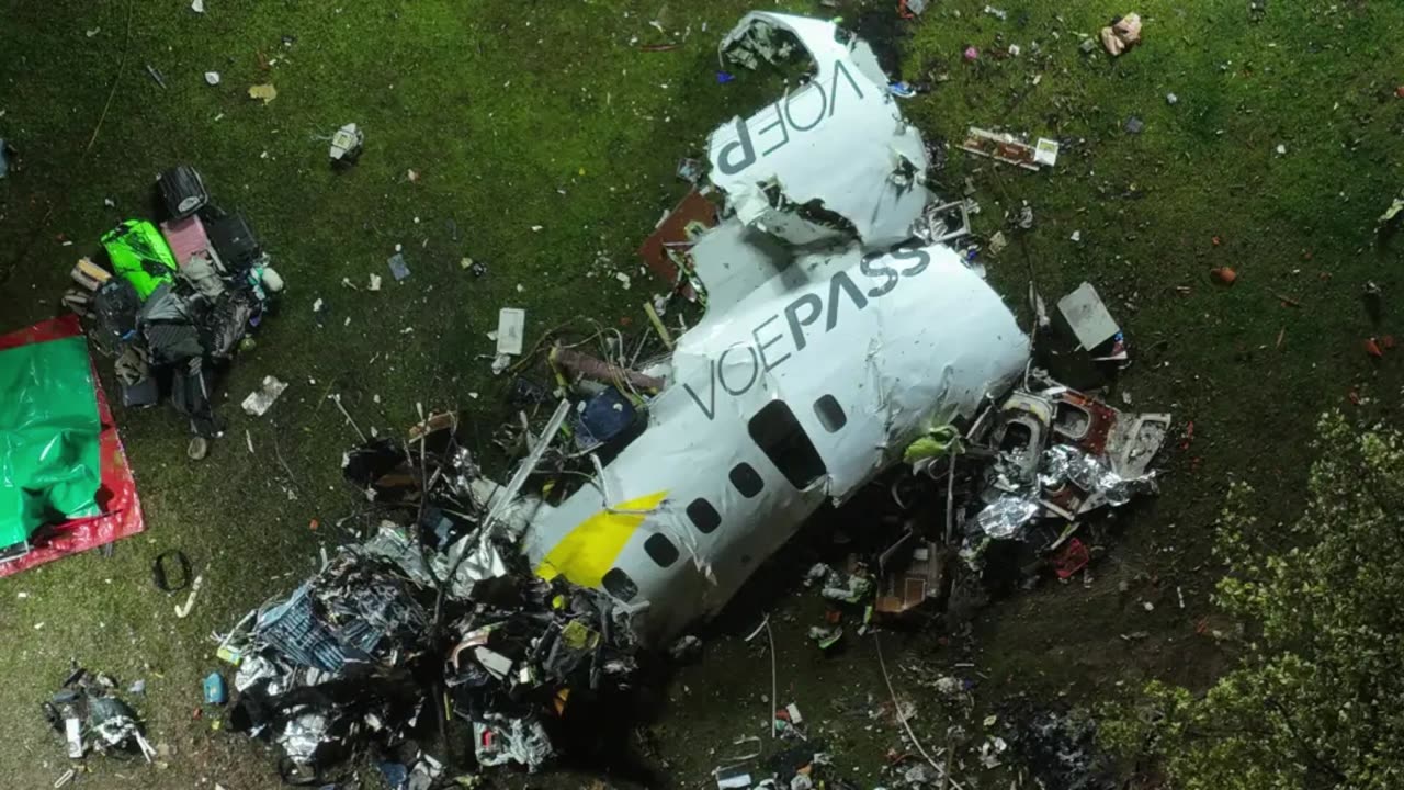 8 Cancer Doctors On Plane That Crashed In Brazil.mp4