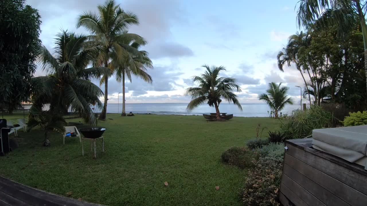 Tahiti sunrise timelapse