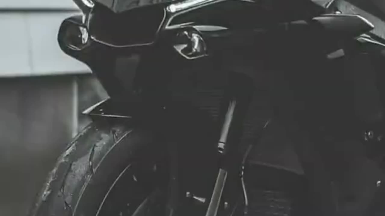 Yamaha R1