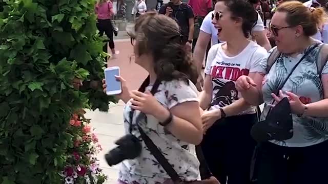 Street Bush Man Prank