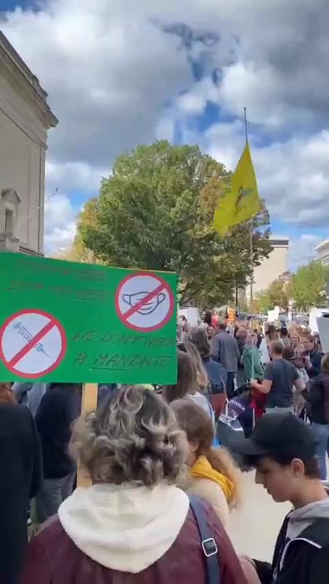 Trenton, New Jersey Vaccine Mandate Protest Oct. 18, 2021