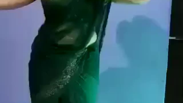 Watch Indian Bhojpuri dance, see how cool it is, you will be mesmerized