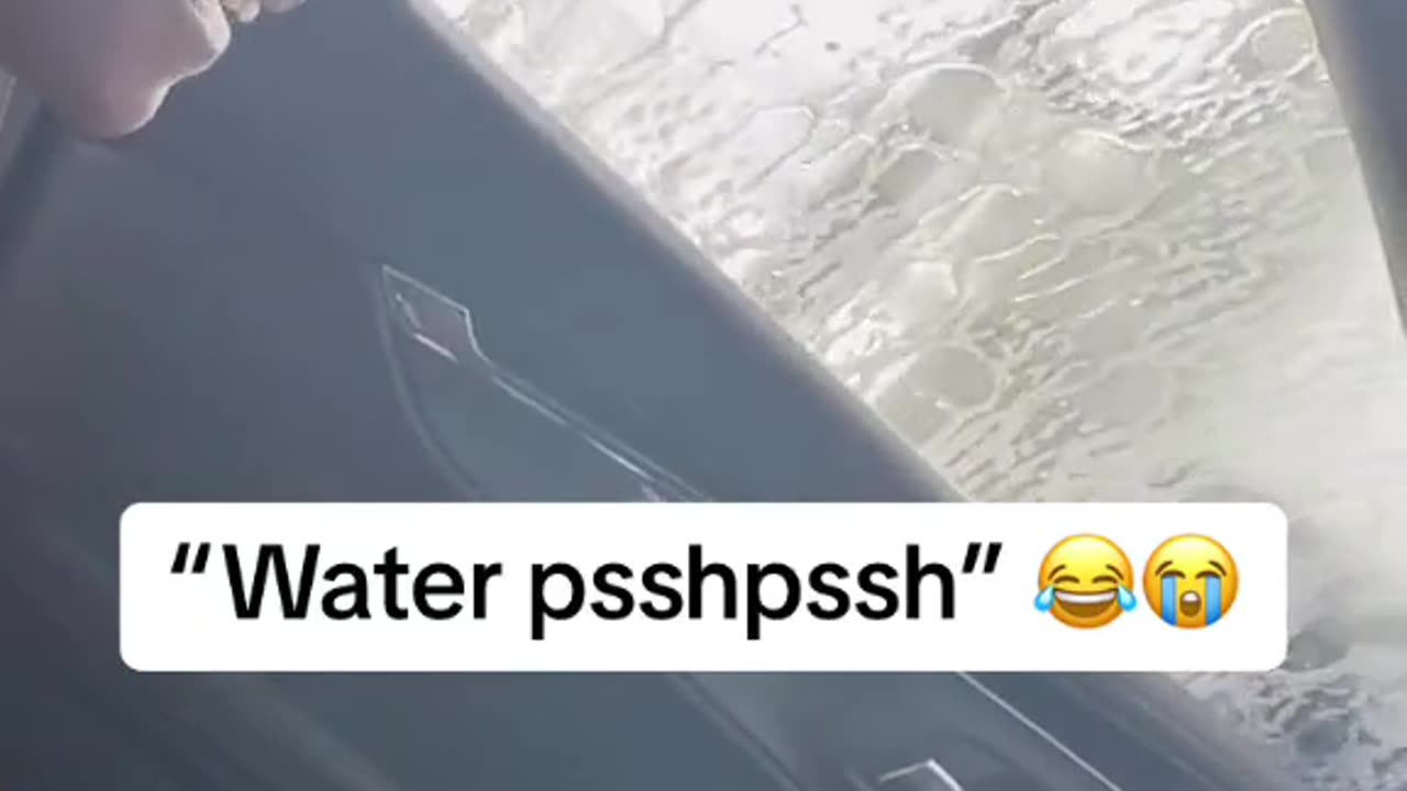 Water goes pshpshpshpsh